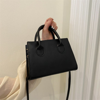 Versatile Black Small Square Bag Fashion Version Simple Tote Bag Women's Daily Single Mobile Phone Handbag Shoulder Cross Bags