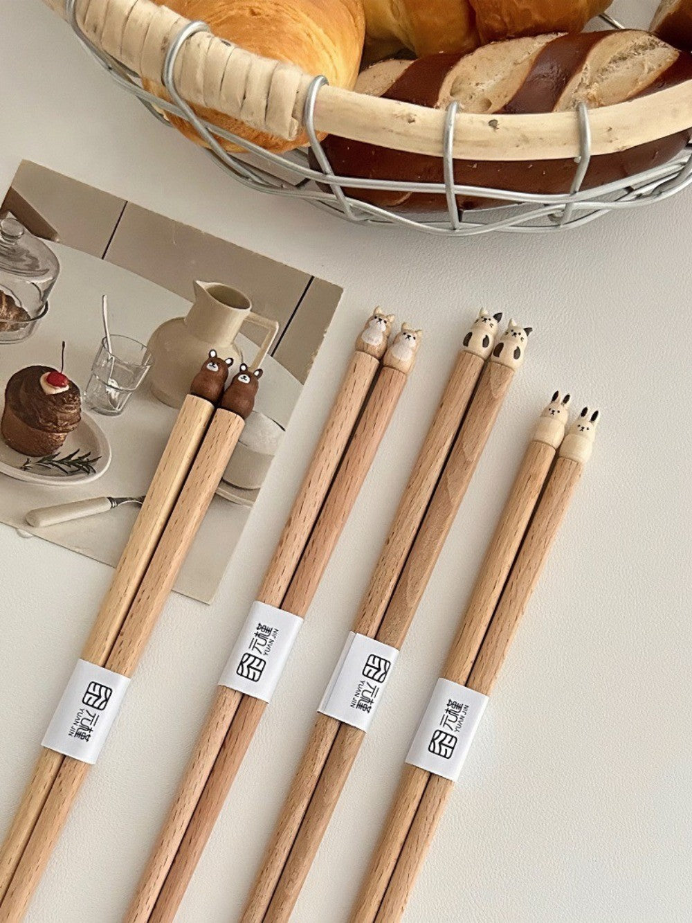 Hashis de Desenho Animado de Animais Fofos, Hashis de Madeira de Faia para Casais de Sushi, Utensílios de Jantar de Madeira Entalhados à Mão, Práticos e Bonitos