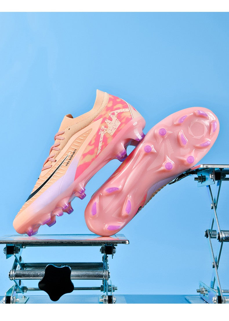 New Men Football Shoes High Quality Fast Soccer Shoes Society Cleats Professional Football Field Boots FG Sneaker Low Cut