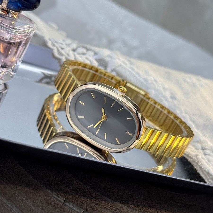 New Golden Retro Fashion Elliptical Quartz Watch Ladies Steel Strap Gold Watch Stylish Niche Timepiece