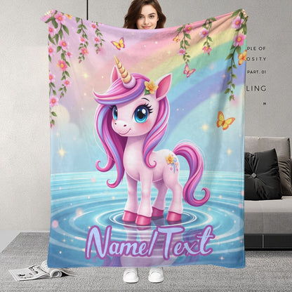Customizable name cute unicorn pattern flannel blanket suitable for sofa, office, bed, travel, camping, suitable for all seasons