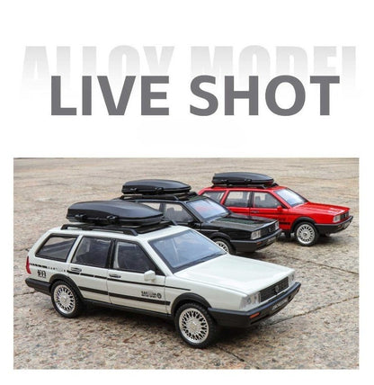 Diecast 1:32 VW SANTANA Wagon Alloy Car Model with Sound Light Children Boy Birthday Gift Toy Vehicles Miniature Voiture