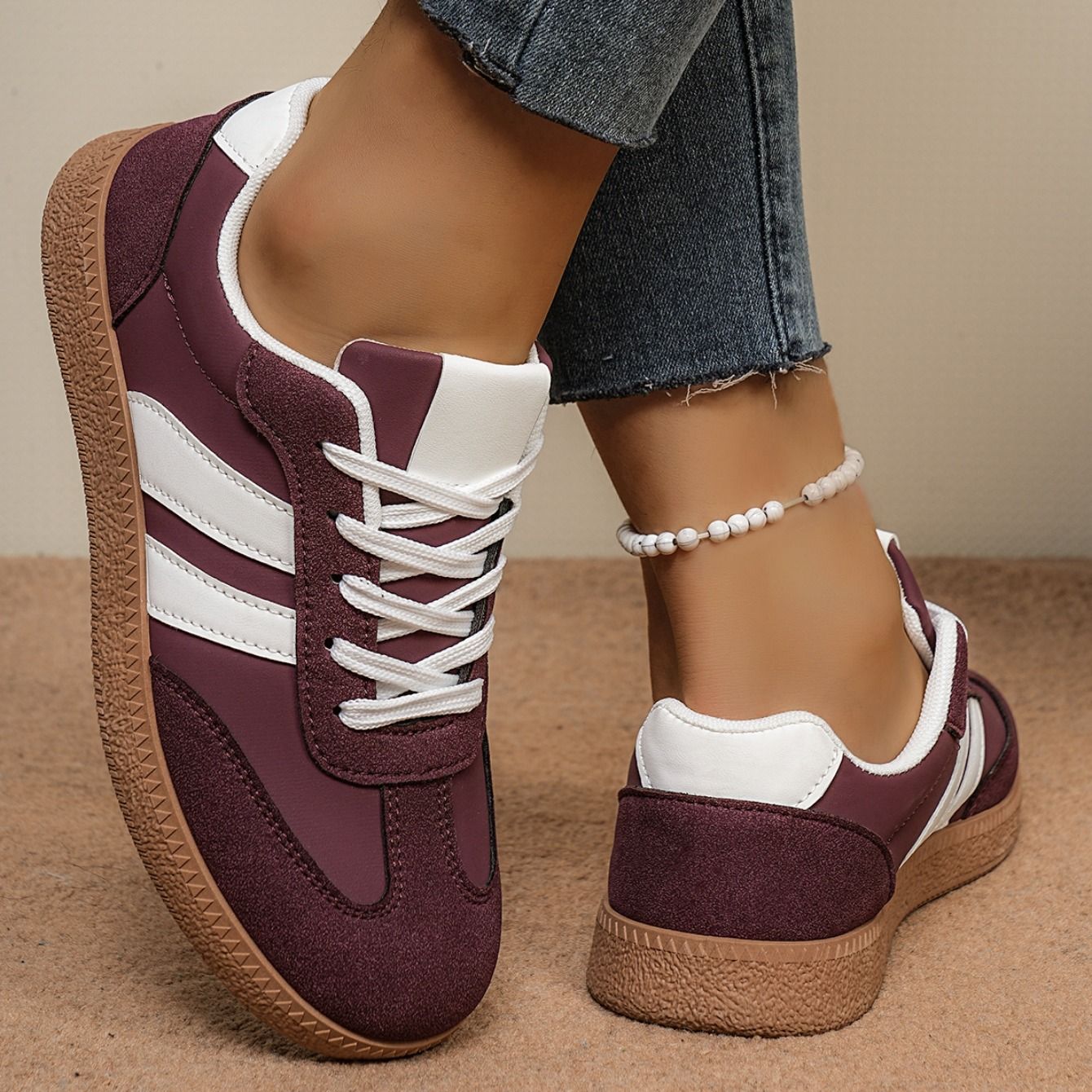 Fashion Casual Women's Sports Shoes Lace Up Vulcanize Flats Ladies Outdoor Walking Sneakers Women Comfortable Classical Shoes