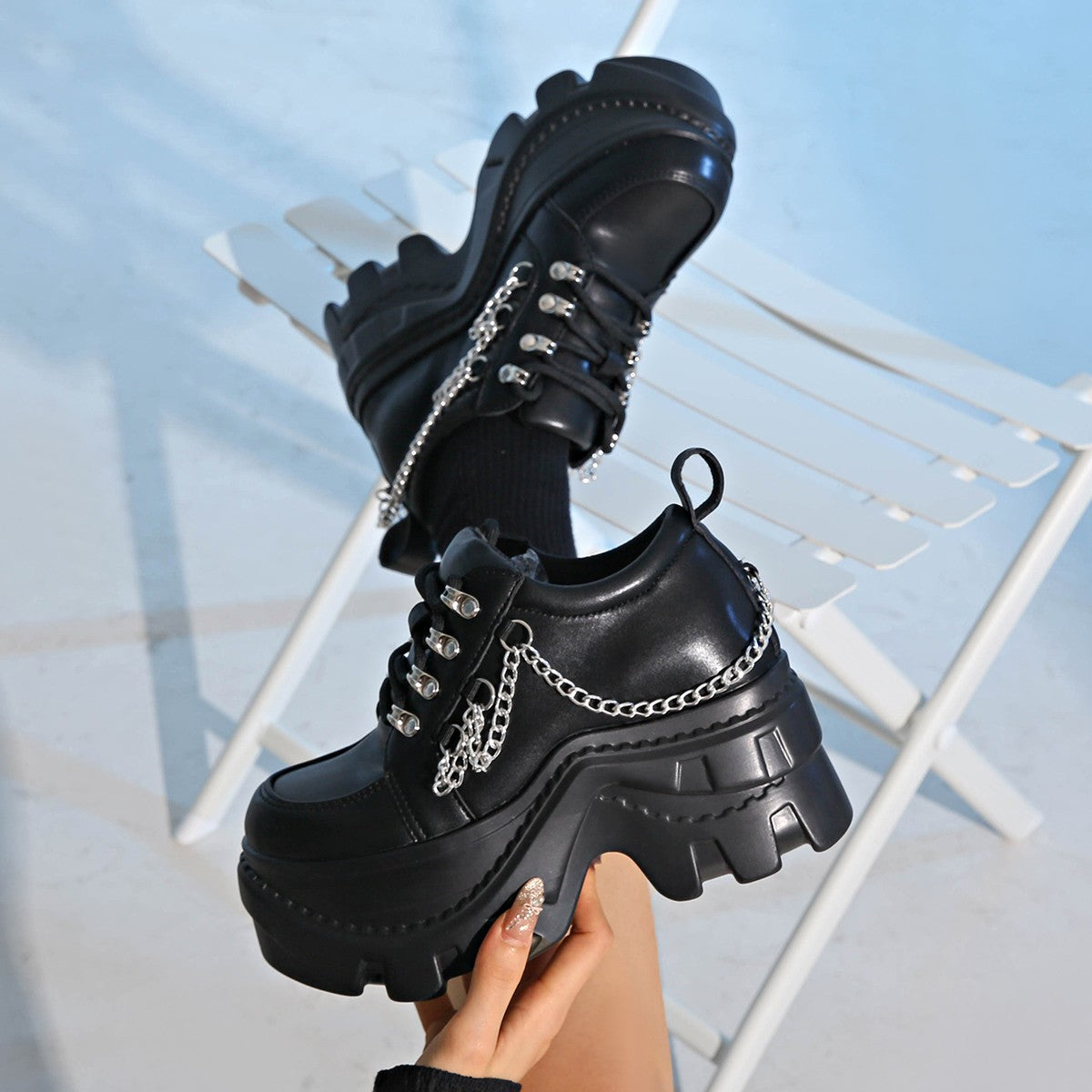Gothic Punk Chunky Sneakers for Women Black Chain Decor Platform Sports Shoes Woman Thick Sole Non Slip Punk Sneakers Plus Size