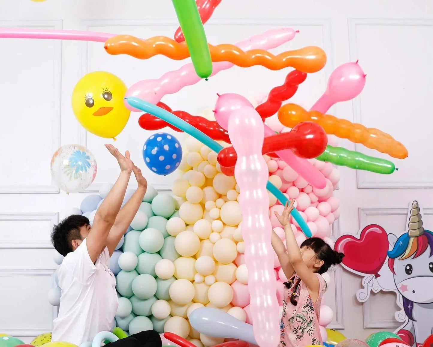 50/100 PcsNo gas pump provided Cartoon Balloons Decoration Helium Inflatable Balloons Animal Duck Rabbit Balloon Party Decor