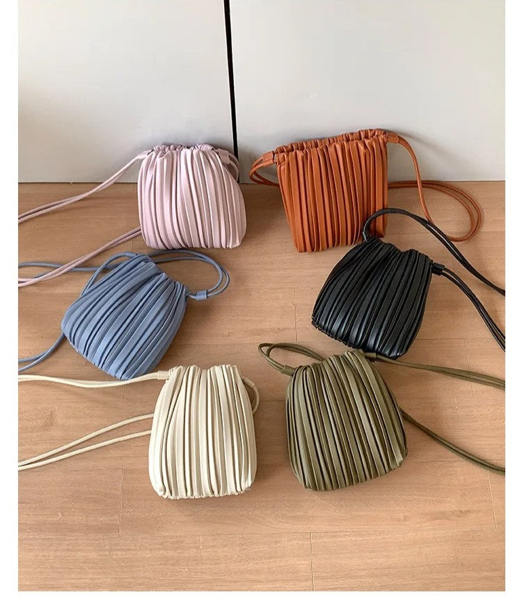 Summer Fashion New Crossbody Bag Women's PU Single Shoulder Mini Bag Luxury Versatile Pleated Casual Small Square Bag Handbags