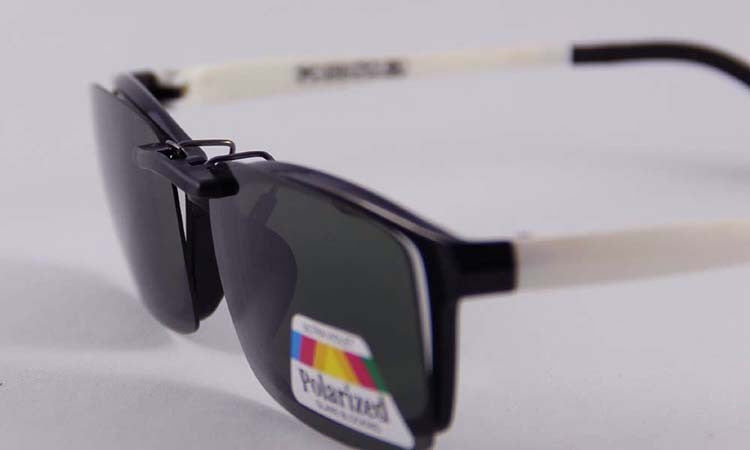 UV400 Polarized Sunglasses Clip on Light Super Sun Glasses Men Unisex Eyeglasses Deep Green Lens Aviate Drive Sunglasses Women