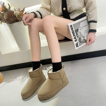Snow Boots Women's Short Tube Thickened Cotton Shoes Non-slip Winter New Shoes Student Women's Shoes 2023 Black Boots