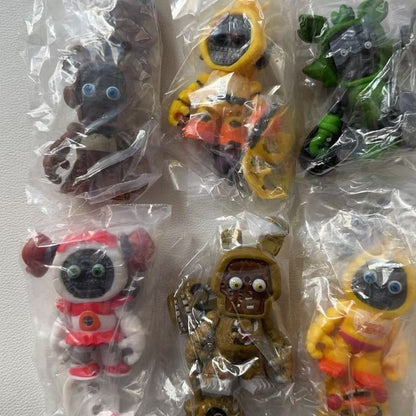 Jogo FNAF Panic Brinquedo da Meia-Noite Urso Foxy Chica Fazbear Bonnie Troca Máscaras Boneco de Ação Anime 1 PÇ Enviada Aleatoriamente
