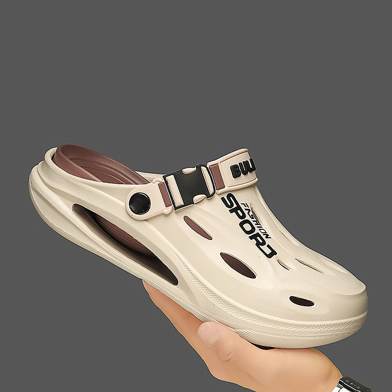 A Pair of Men's New Clogs, Summer New Wear-Resistant, Non-Slip Sports Beach Shoes, Soft-Soled Comfortable Men's Shoes for Driving