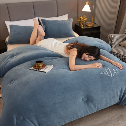 Double Sided Milk Velvet Winter Comforter Thickened Warm Double Layer Flannel King Size Quilts for Bed Solid Soft Plush Duvets