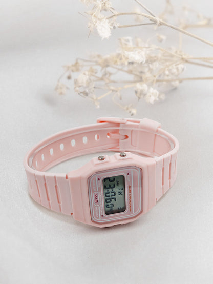 Hot Selling Women LED Digital Electronic Watch Multifunctional Outdoor Simple Leisure Men and Women Sports Watch Reloj