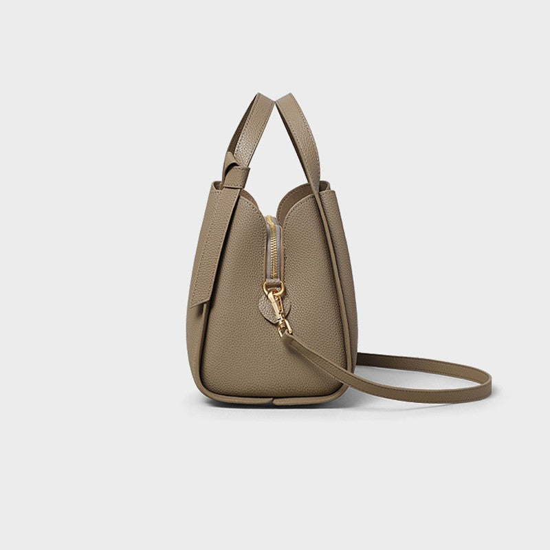 Luxury Crocodile-Embossed Bag - Designer Brand Women's Clutch for Cocktails, Modern Sophisticated Style