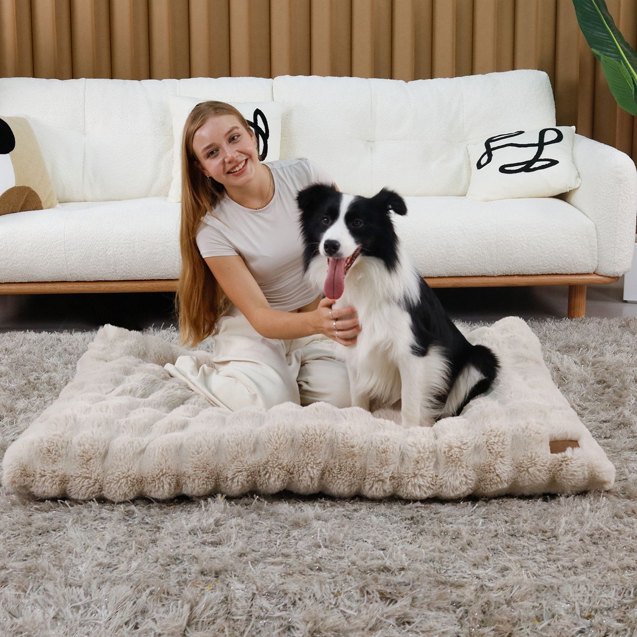 Cama M-4GG para Cães de Pelúcia Ultra Macia Cama Calmante para Gatos Base de Espuma Mais Espessa Cama para Caixas Múltiplas Opções de Tamanho para Cães