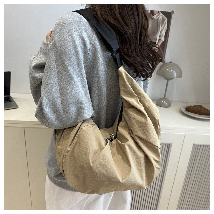 Large Capacity Simple Shoulder Bags Comfortable and Versatile Texture Crossbody Bags for Women Men Fashion Casual Storage Bags