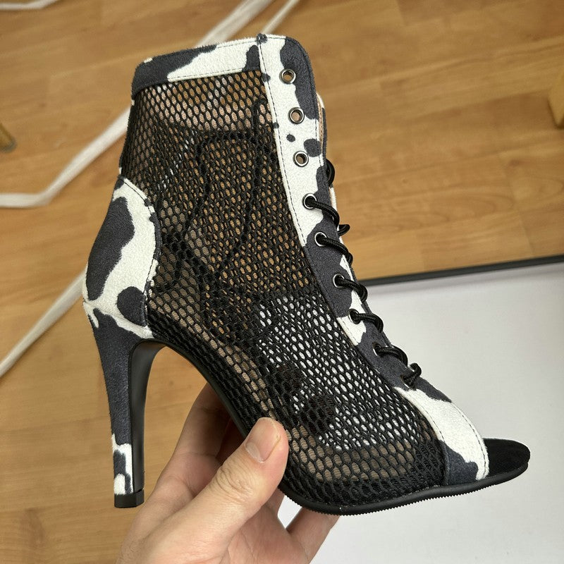 Novas Sandálias Femininas de Salto Alto Sexy Vazadas em Tela Tendência da Moda Verão Conforto Peep Toe Botas Stilettos Jazz Dance Tamanhos Grandes