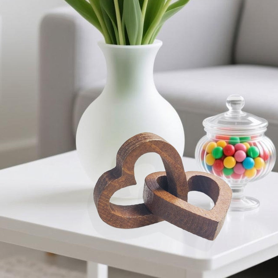 Warm and Romantic Wooden Double Heart Chain Ornaments Valentine's Day Wedding Engagement Proposal Celebration Ornaments Living Room Bedroom Desktop Ornaments Holiday Gifts
