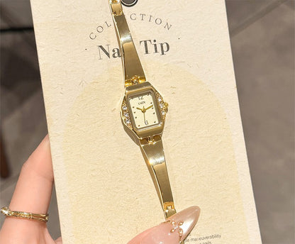GEDI Square Watch Woman Gold Silver Small Dial Fashion Quartz Women's Wristwatches Ladies Luxury Vintage Bracelet Watch Gifts