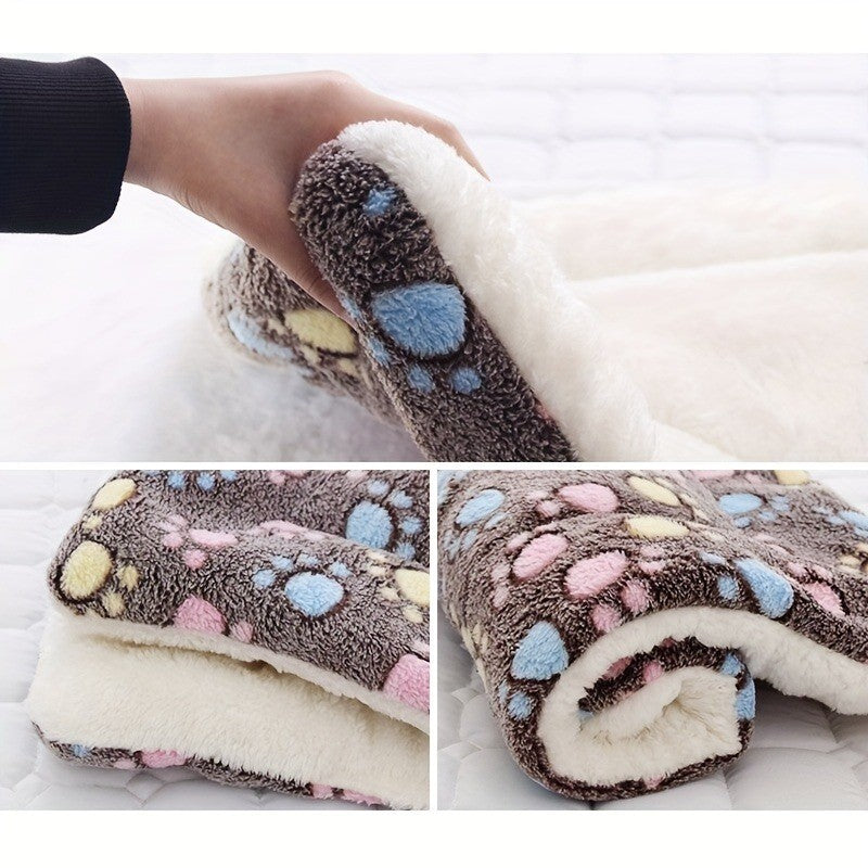 Cozy Dog Bed with Heart Pattern, Warm Plush Pet Mat for Small Medium Breeds, Soft Non-Electric Winter Cushion for Cats and Dogs