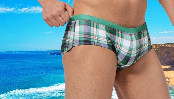 GANYANR Brand Swimming Trunks Swimwear Men Sunga Swimsuit Bikini Gay Sexy Swim Shorts Plaid Briefs Low Waist Bulge Pouch 2017