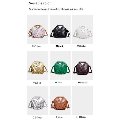 2025 new large-capacity handheld triangular clip bag with diamond-pattern weave