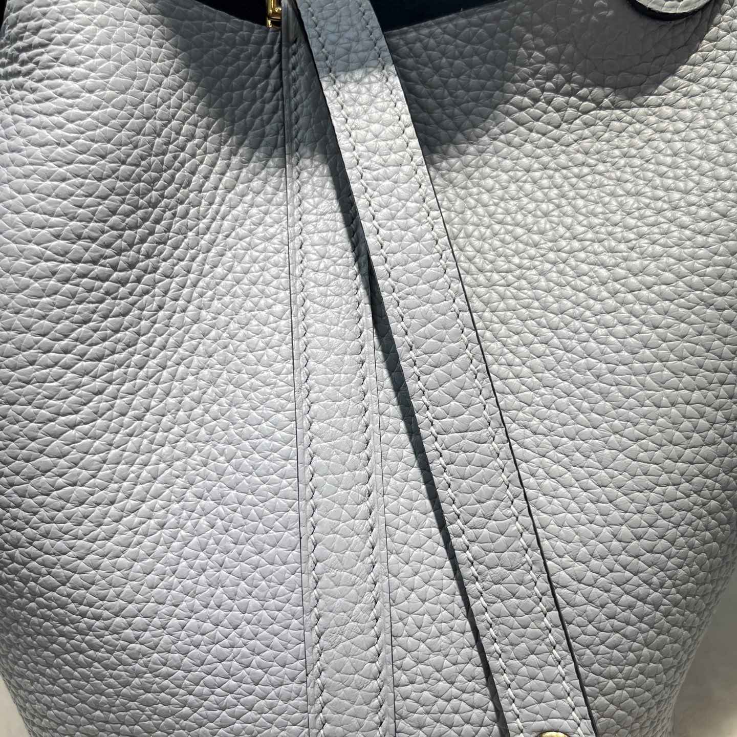 Mendy 22 CM Large size Top Quality Bucket Bags Women's Bag Lady Luxury Designer High End Bag TC Cowhide Golden Sliver