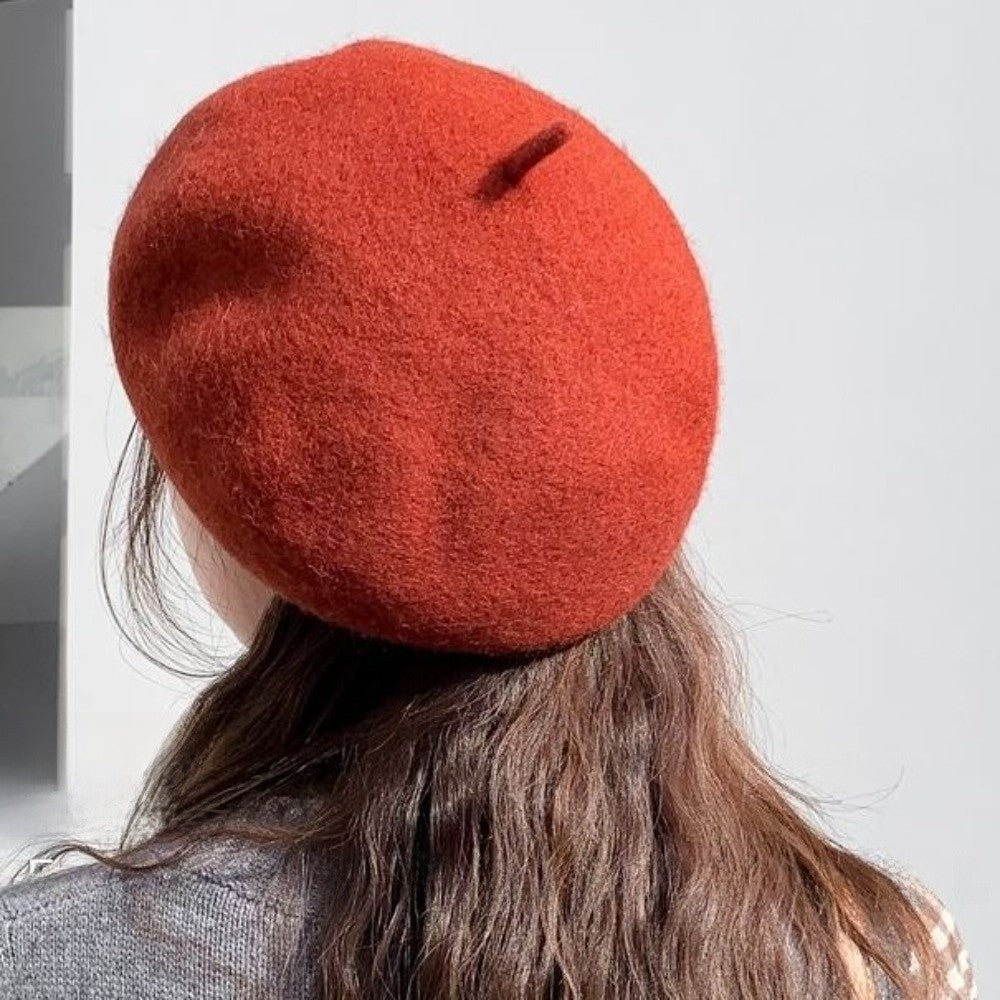 Boina Nuvem Feminina Confortável de Lã Pelúcia Quente Estilo Britânico Chapéu Gorro Cor Sólida Elástico Boina Feminina