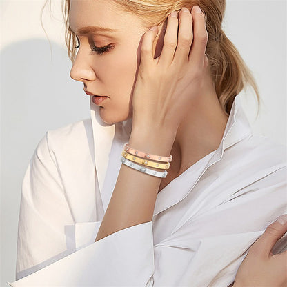 Bracelete Feminino de Aço Inoxidável 6mm 4mm Pulseira de Mão Feminina Joia da Moda Feminina Strass Designer Presente Aço Titânio