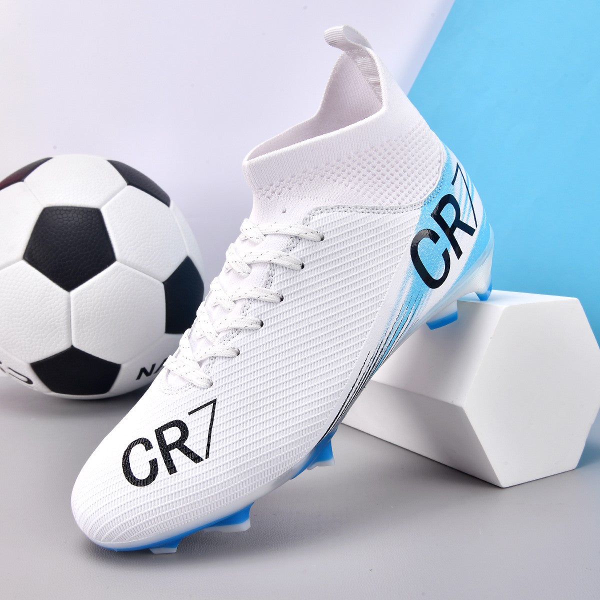 Soccer Shoes Society Cleats Men Sneaker Professional Football Shoes Top Quality Professional Football Field Boots Fast Training