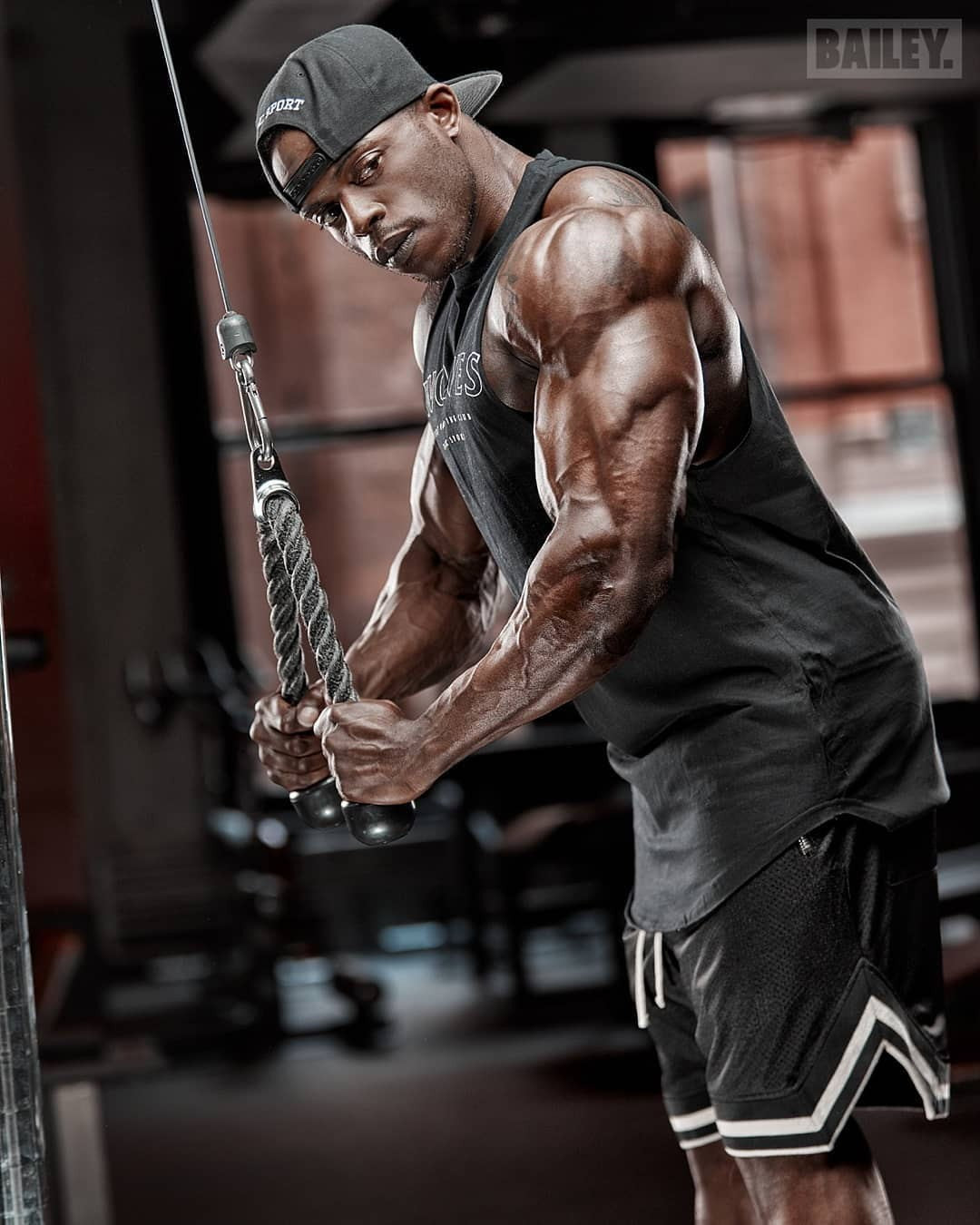 Men's Sports Shorts Basketball Mesh Quick Dry Gym Shorts for Summer Fitness Joggers Casual Breathable Short Pants Scanties Male