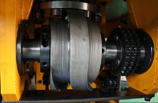 Professional Manufacturer Automatic Coffee Tea Cup Making Machine Price Paper Cup Forming Machine 90 Pcs/min Production Capacity