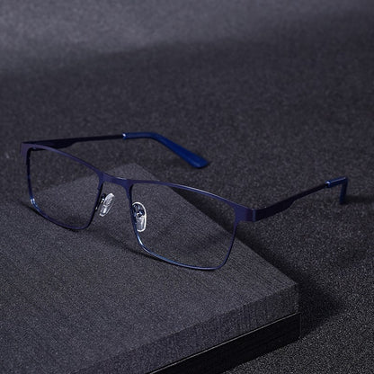 High Quality Stainless steel Reading Glasses Men Women Fashion Presbyopic Eyeglasses Business Hyperopia Anti Blue Light Eyewear1