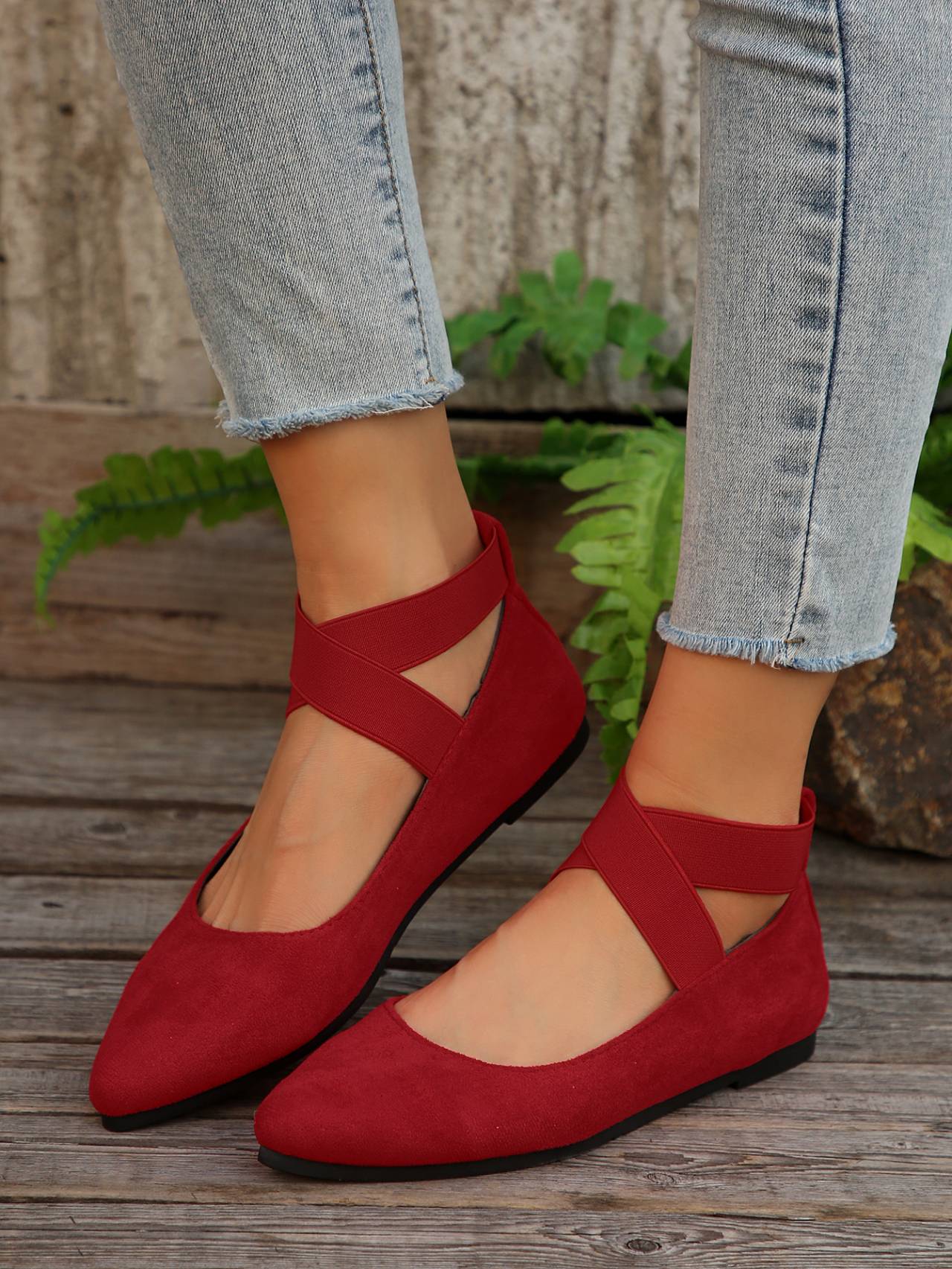 Flat Pointed Toe Flats for Women 2025 Spring New Beanie Shoes Shallow Mouth Elastic Strap Casual Women's Shoes