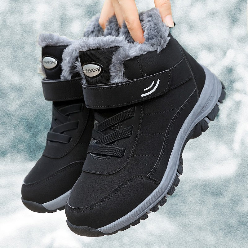 Botas de Neve Masculinas Casuais de Inverno Plataforma Antiderrapante Botas de Tornozelo Quentes de Pelo Coturno de Pelúcia para Combate Caminhada ao Ar Livre Motocicleta