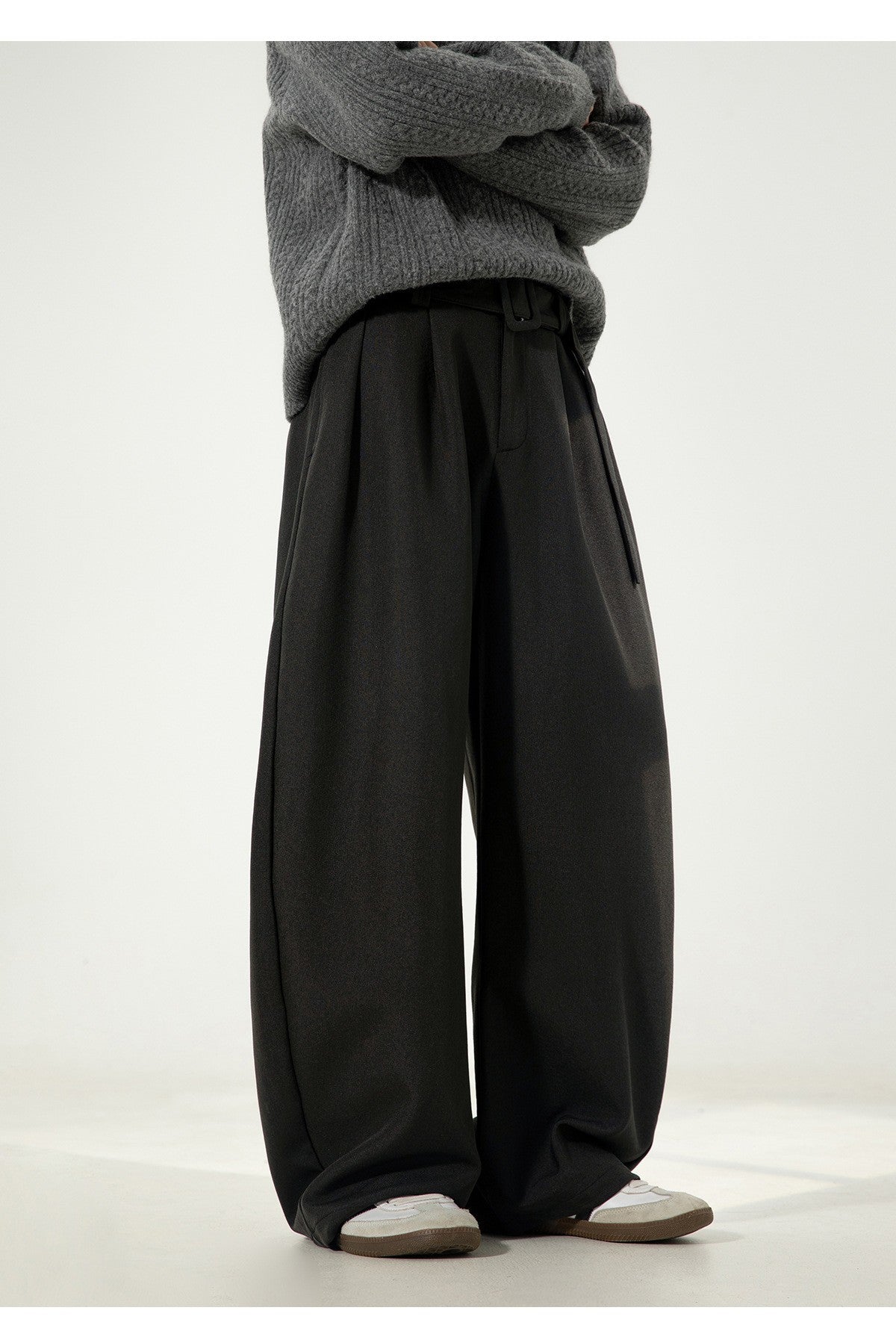 Men's Pleated Drape Curved-Leg Trousers Loose-Fit Straight-Leg Pants Retro-Style Belted Casual Pants