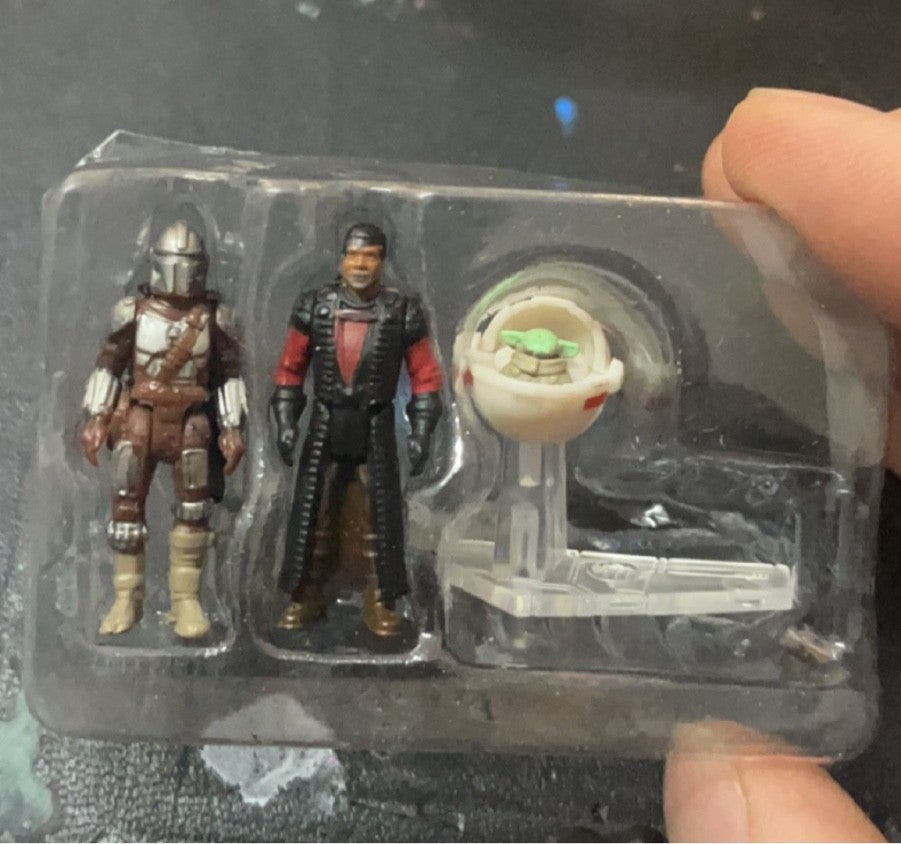 Hasbro Star Wars Série 1/72 Aayla Secura R2-D2 Boba Fett Darth Vader Produtos Genuínos a Granel com Defeitos Boneco de Ação