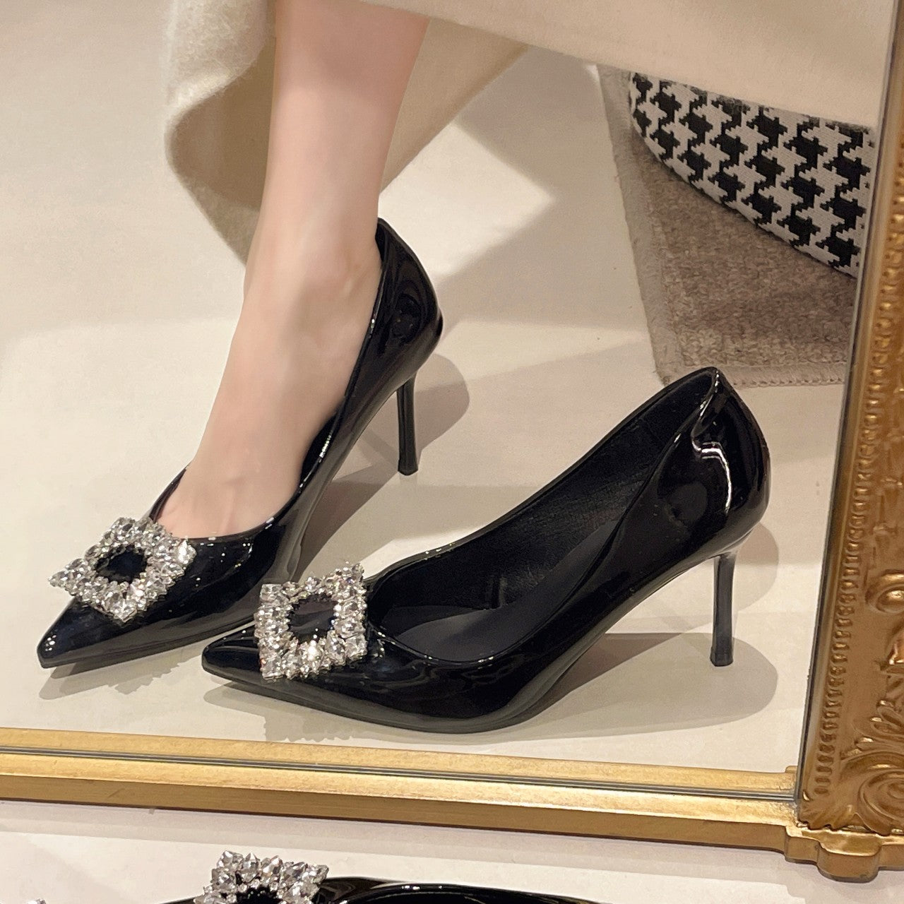 2025 Autumn Fashion New Sexy Banquet High Heels - Comfortable Crystal Square Buckle Pair with Dress Pointed Toe Women's Shoes