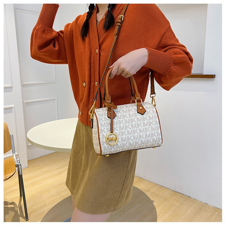 IMJK 23*17cm Luxury Women Clutch Bags Crossbody Shoulder Purses Handbag Women Clutch Travel Tote Bag