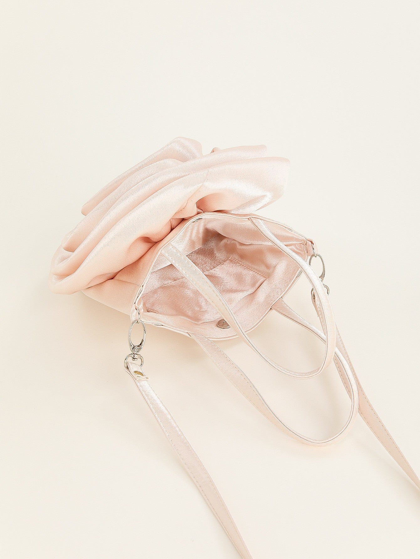 Luxury Rose Handbags Design Silk Pleated Flower Shoulder Bag Women Red Satin Round Evening Purse Wedding Party Clutches Female