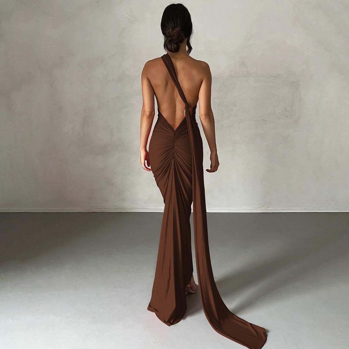 Hugcitar One Shoulder Backless Adjustable Scarf Loop Ruched Sexy Maxi Dress Wome
