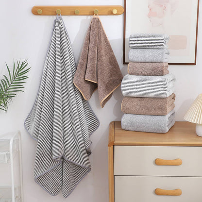 4pcs Basics Towel Set - Soft, Absorbent & Lightweight, Includes 2 Bath Towels & 2 Hand Towels, Ideal for Bathroom Use