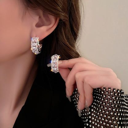 Brincos de Folhas Douradas com Cristal Verde para Mulheres Acessórios Diários de Individualidade Presentes de Joias para o Dia dos Namorados Aniversário