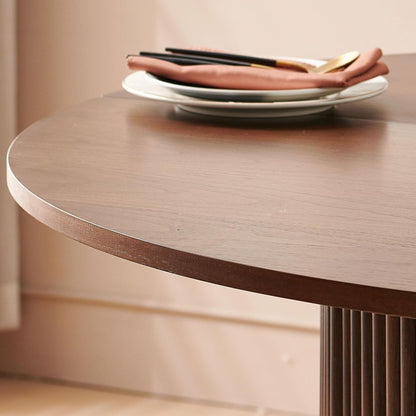 Round Dining Table for 4, Modern Farmhouse Kitchen Table, 47 Inch Small Circle Dining Tables, Walnut Wood Veneer Tabletop with W