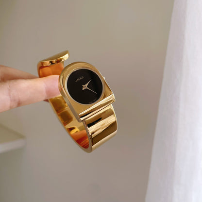 Luxury Women's Quartz Watch Simple Design Gold Delicate Bracelet Clock Gift Stainless Steel Women's Watch