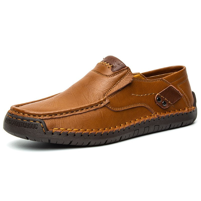 Novos Sapatos Masculinos de Couro Feitos à Mão Casuais Confortáveis Mocassins Masculinos de Couro Slip On Sapatilhas Masculinas Venda Quente Calçados para Caminhada ao Ar Livre