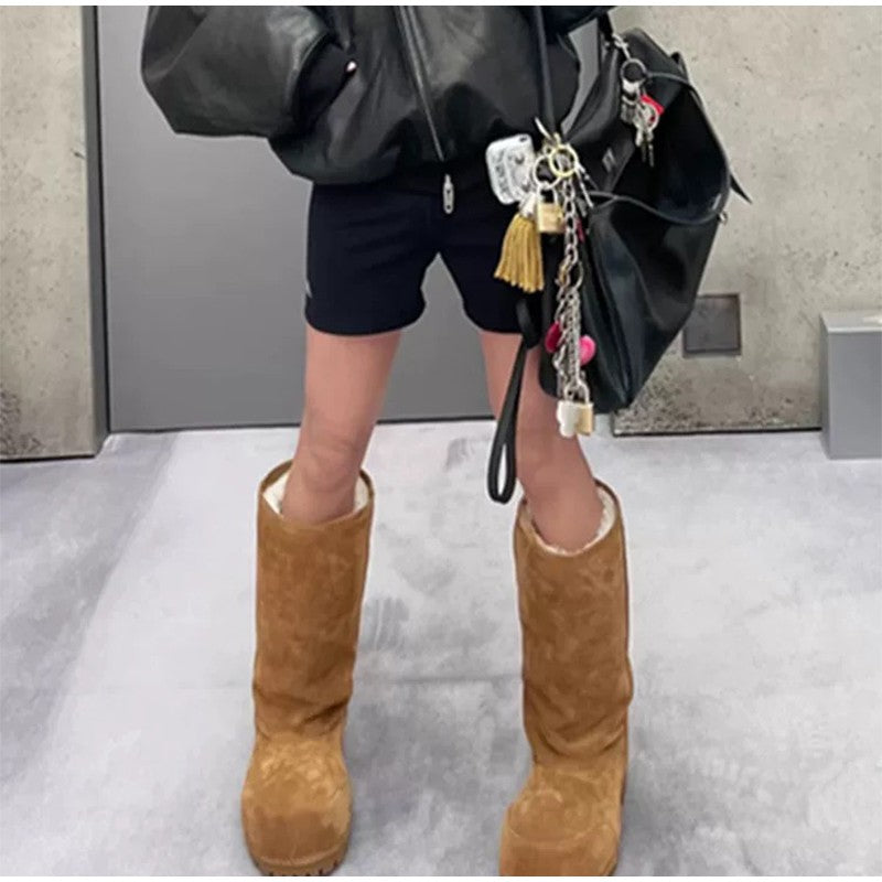 Fashionable Snow Boots Platform Elevating Warm Cotton Shoes Warm Big Head Design Long Boots Ladies All-over Brown Long Boots