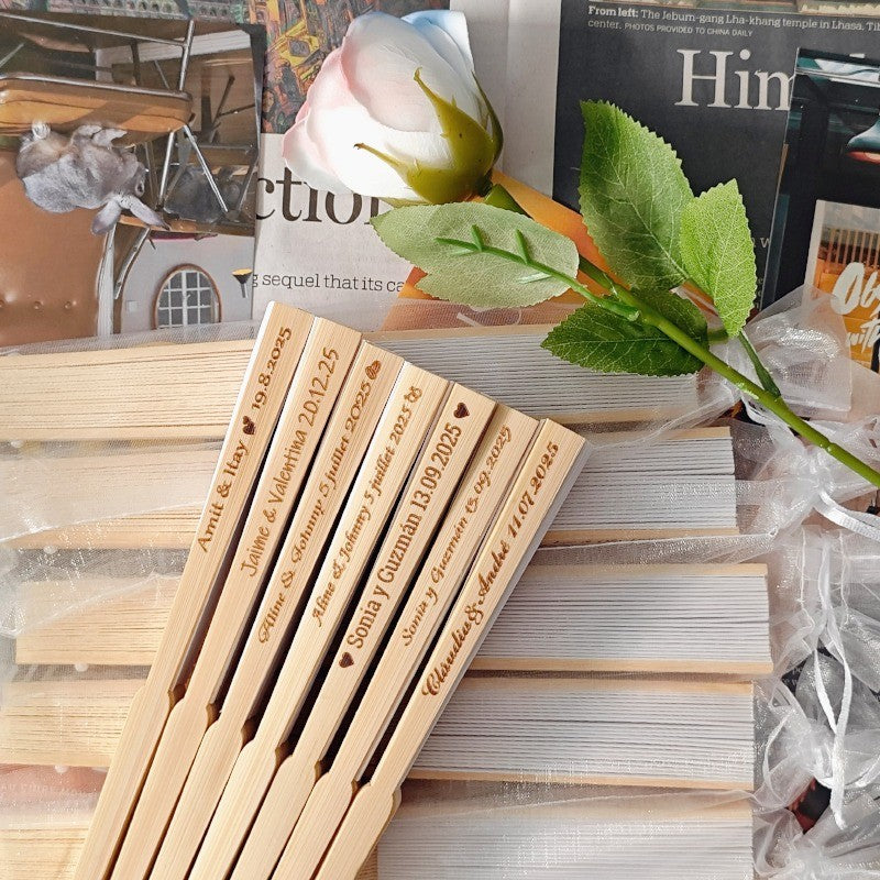 Personalized white paper Hand Fans with organza bag Custom Engraved Wedding Fans Party Favor Bridal Shower Accessory Guest Gifts