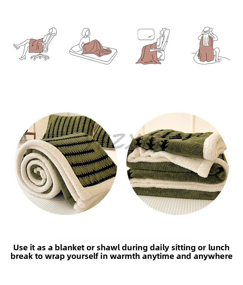 Super Thick and Warm Flannel Blanket Super Soft Fluffy Queen Size Bed Blanket Cozy Skin-friendly Multifunctional Nap Blanket