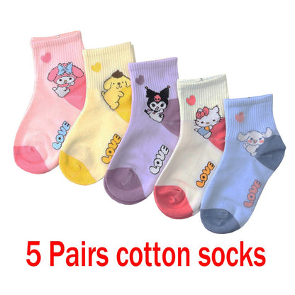 5 pares de meias de algodão de cano médio Kawaii Sanrio Cinnamoroll Kuromi para meninas e meninos, meias de algodão de cano médio de desenho animado para primavera e outono