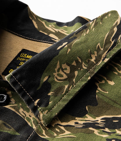 2025 Spring Men's Tiger Stripe Camo Camouflage Cargo Shirt Fashion Work Engineer Long Sleeved Shirt Jacket With Double Pockets
